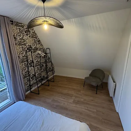 Moderne Et Cosy A Grand Bourgtheroulde Proche De La Cote Normande *