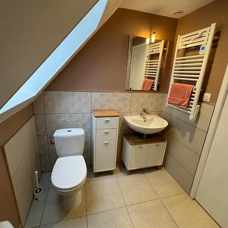 Moderne Et Cosy A Grand Bourgtheroulde Proche De La Cote Normande Apartment *